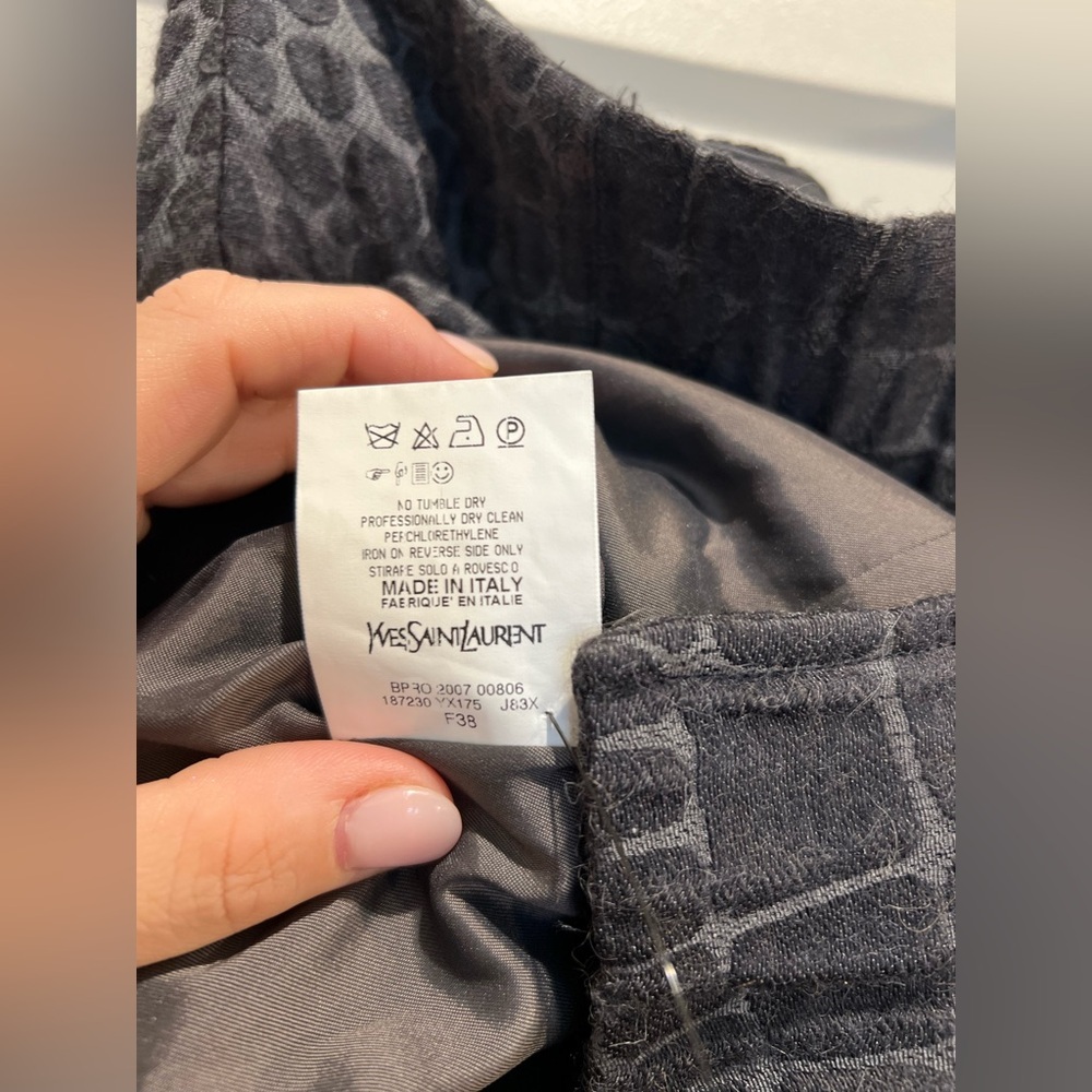 Yves Saint Laurent Charcoal Croc Embossed Pencil Skirt Size 6 - Picture 7 of 9